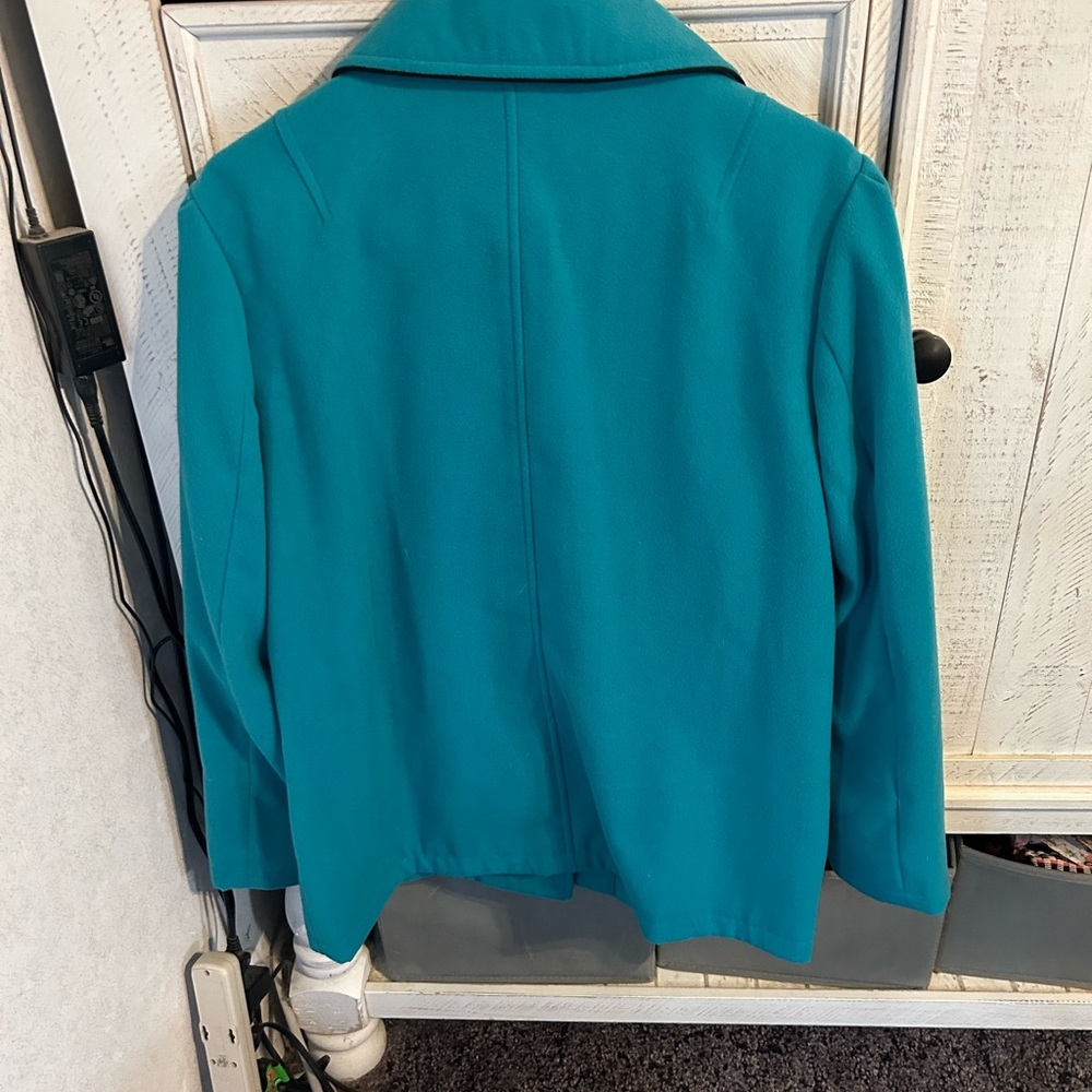 Wardrobe essentials coat - Picture 2 of 4